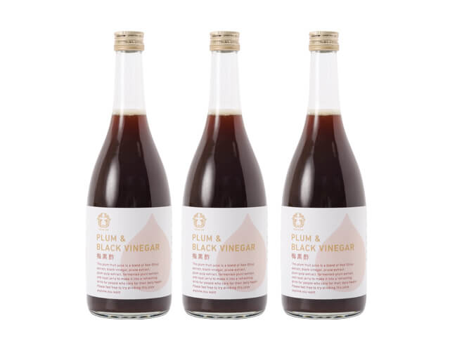 【賞味期限2024年4月12日】梅黒酢710ml　3本入り(キャンペーン限定商品)【飲料】