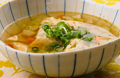 コチュジャン梅びしおのワンタンスープのレシピ